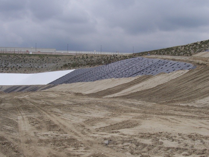 CQA for Seven Double Composite Liners at the Mid-Valley Sanitary Landfill